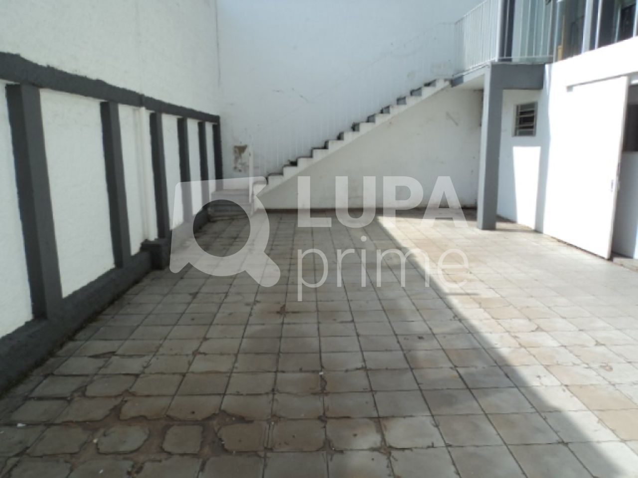 predio-locacao-sao-paulo-vila-romana-8vagas-300m2-LS12449