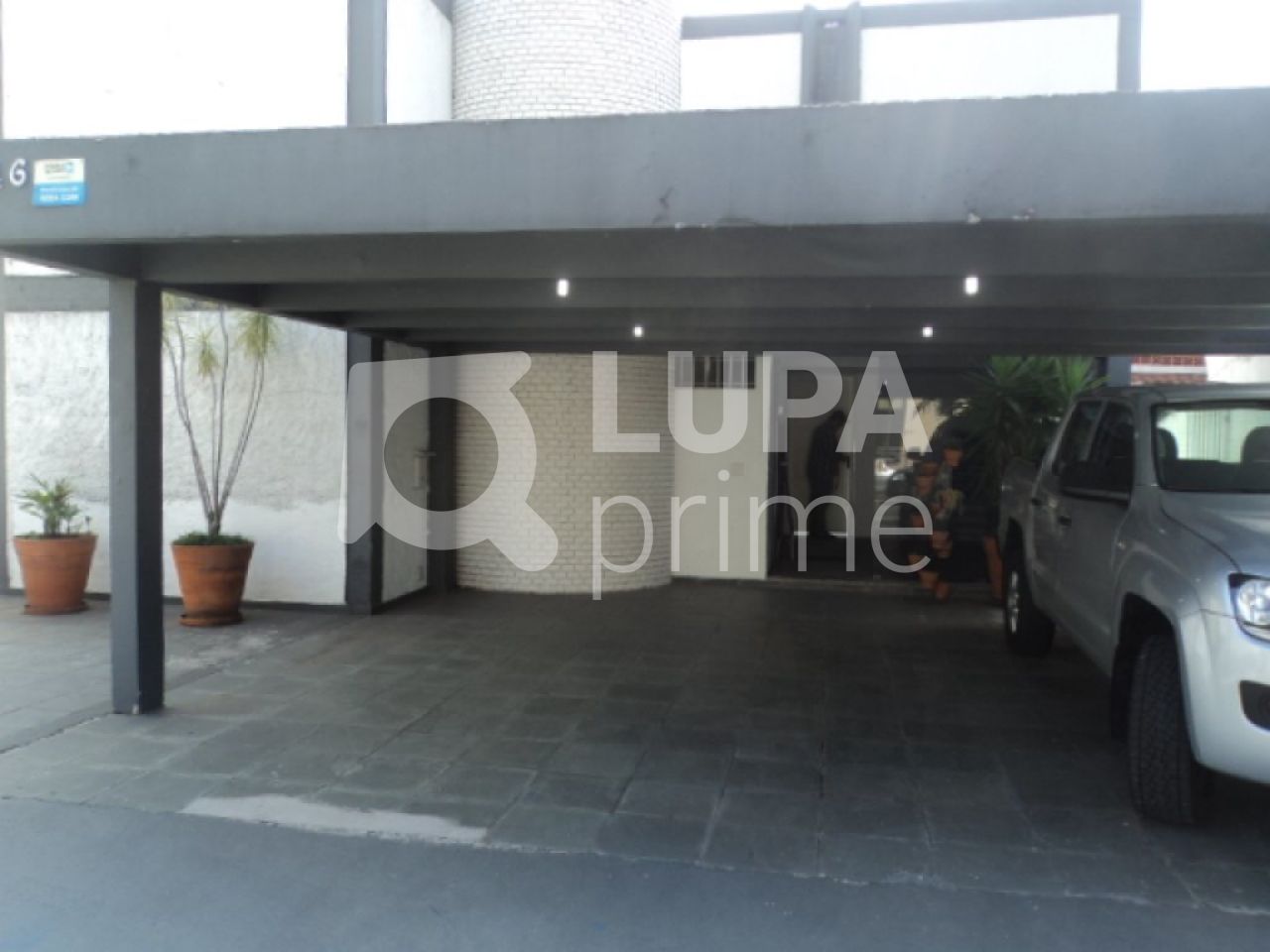 predio-locacao-sao-paulo-vila-romana-8vagas-300m2-LS12449