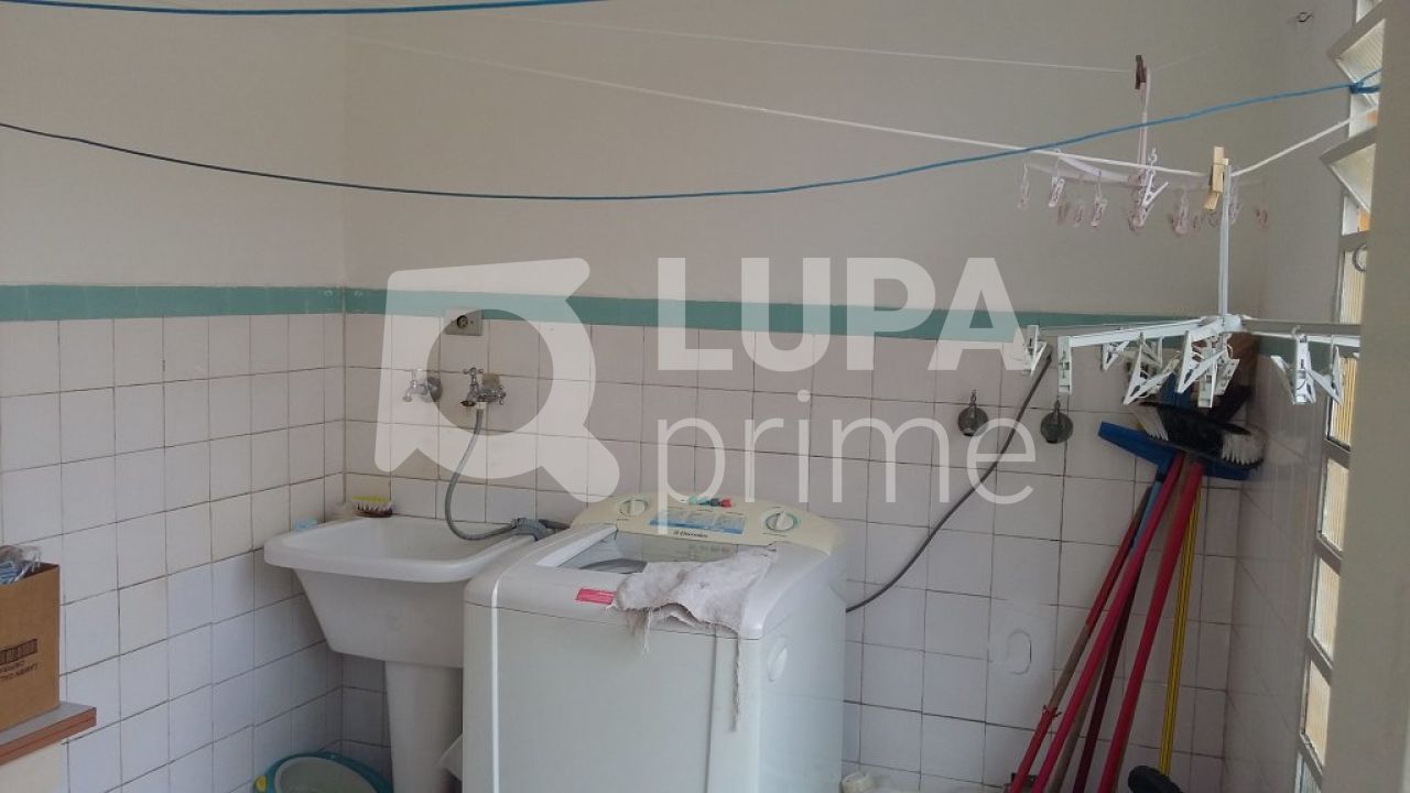 casa-assobradada-venda-sao-paulo-jardim-franca-3dormitorios-2suites-8vagas-280m2-LS1272