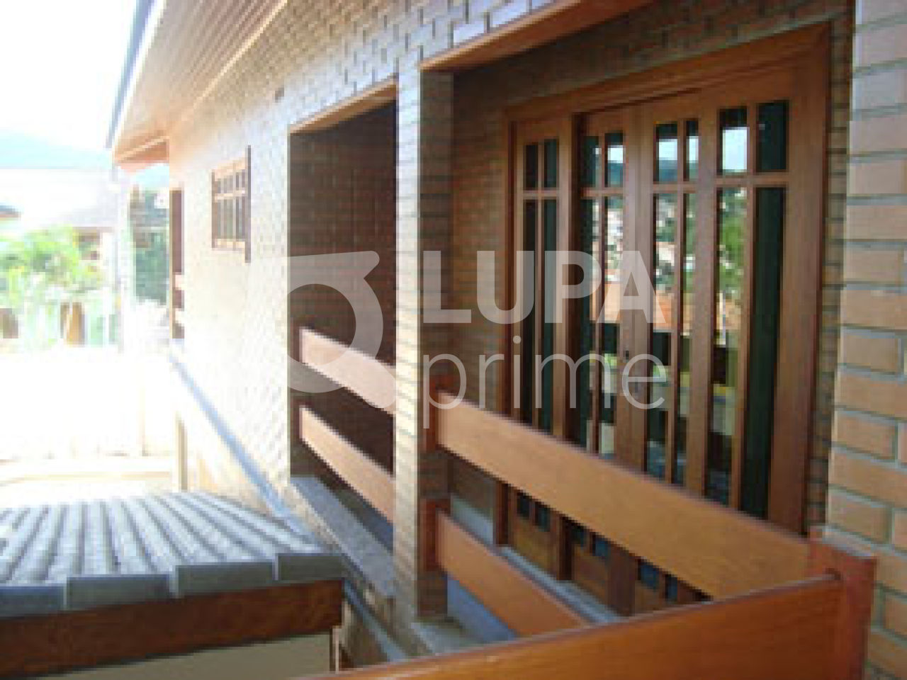 sobrado-venda-sao-paulo-jardim-virginia-bianca-3dormitorios-3suites-6vagas-280m2-LS1296