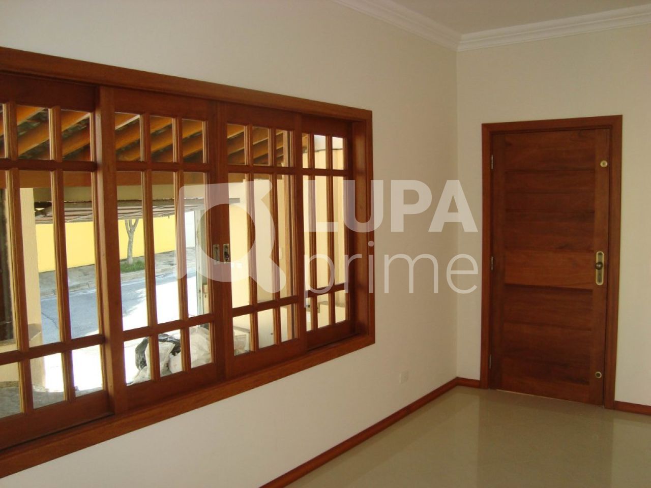 sobrado-venda-sao-paulo-jardim-virginia-bianca-3dormitorios-3suites-6vagas-280m2-LS1296