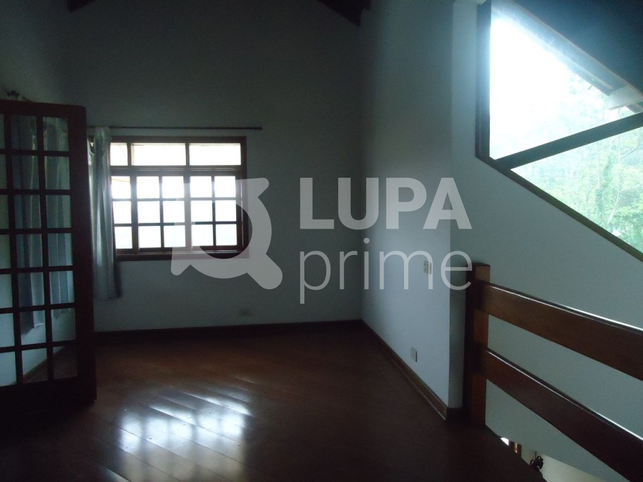 sobrado-venda-sao-paulo-tremembe-4dormitorios-3suites-5vagas-400m2-LS13551