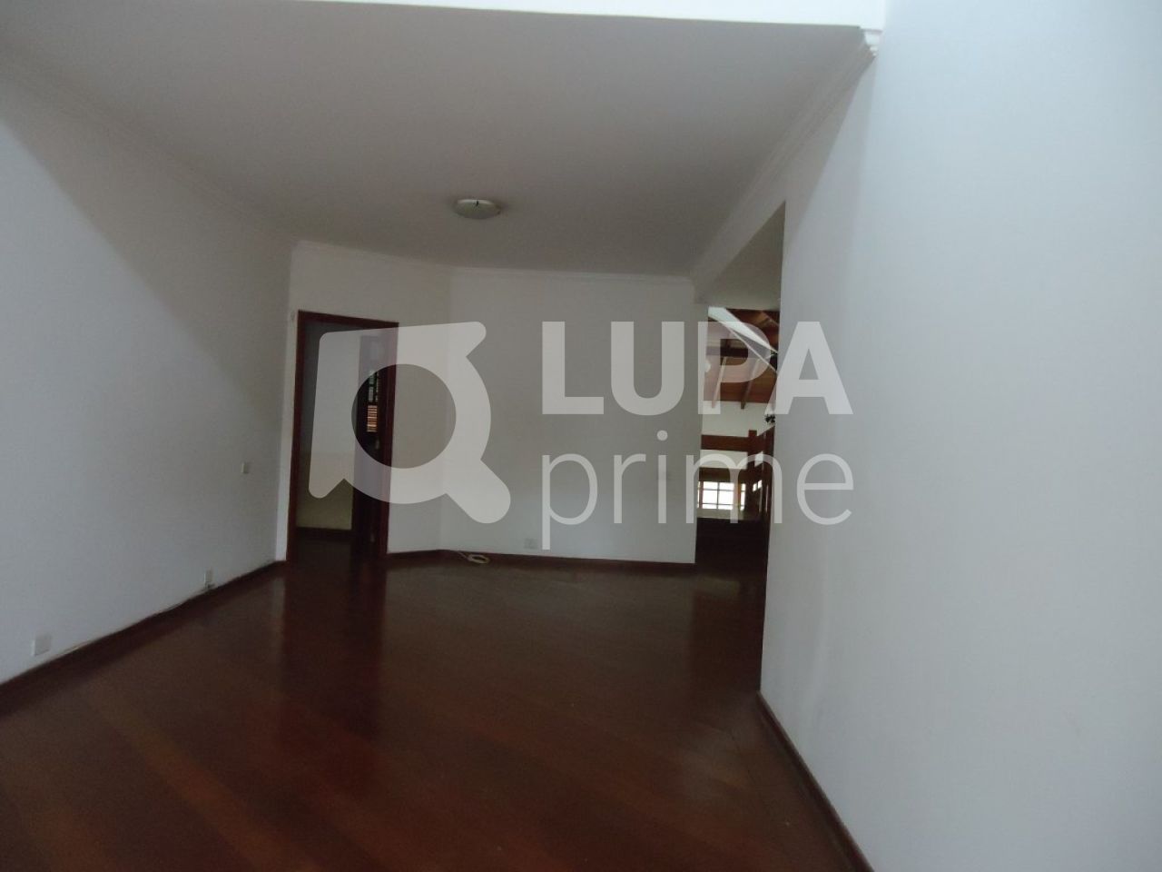 sobrado-venda-sao-paulo-tremembe-4dormitorios-3suites-5vagas-400m2-LS13551