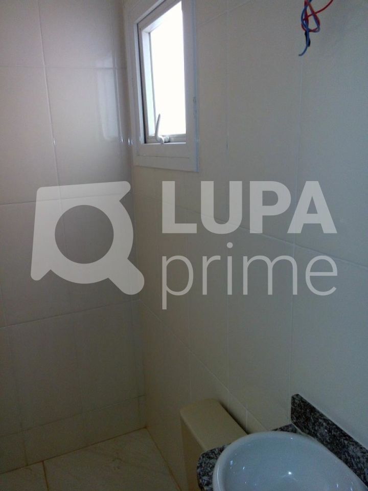 sobrado-venda-sao-paulo-vila-romero-3dormitorios-3suites-2vagas-240m2-LS13655