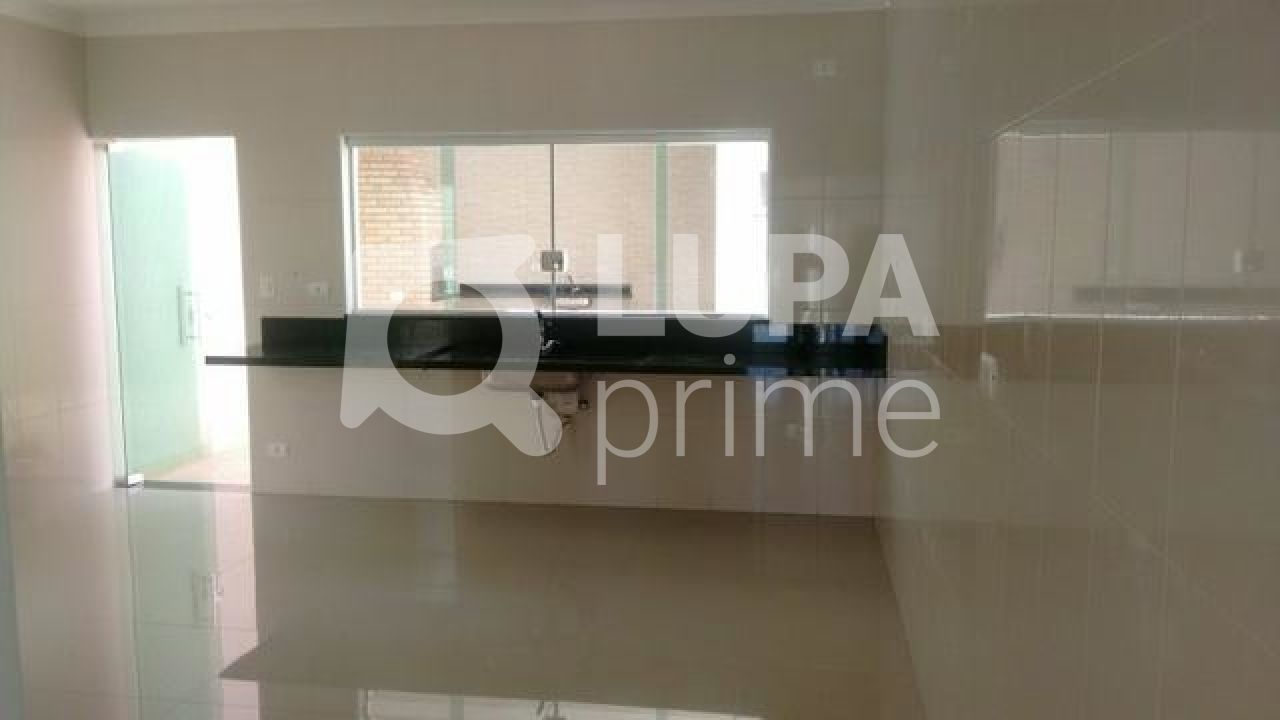 sobrado-venda-sao-paulo-vila-basileia-3dormitorios-3suites-5vagas-240m2-LS13863