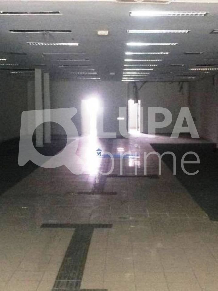 Prédio Inteiro para alugar, 750m² - Foto 3