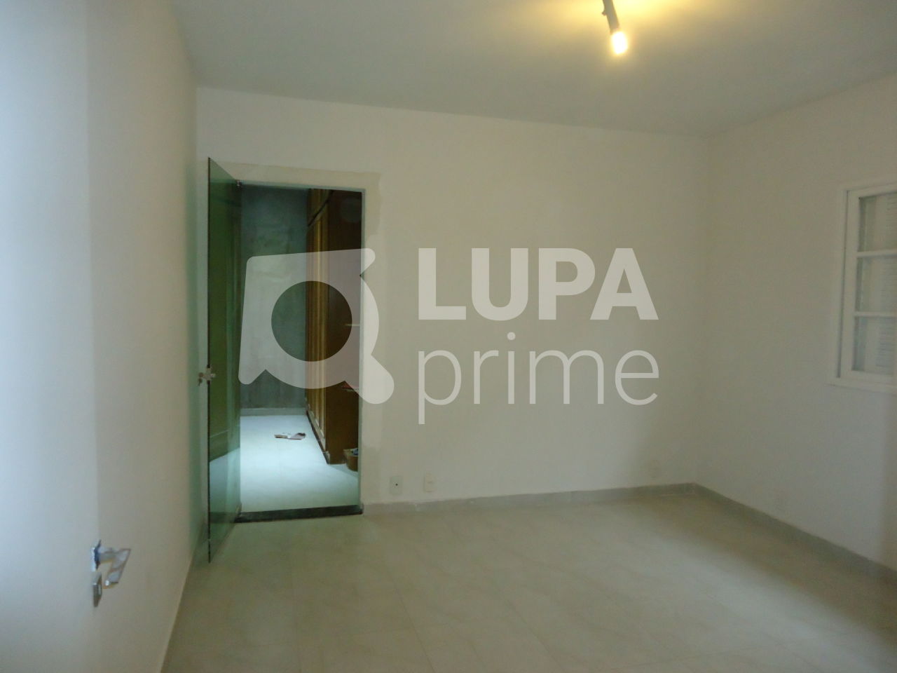 sobrado-venda-sao-paulo-vila-gustavo-3dormitorios-2suites-4vagas-200m2-LS16137