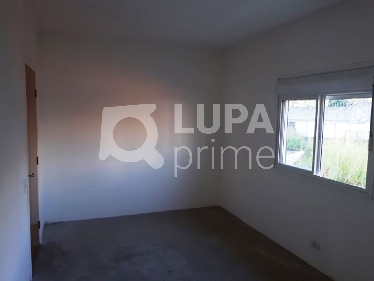 sobrado-venda-guarulhos-vila-rosalia-3dormitorios-3suites-4vagas-200m2-LS16526