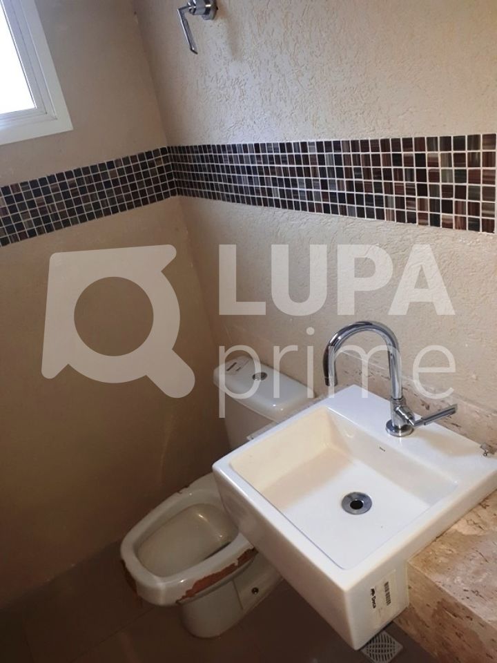 sobrado-venda-guarulhos-vila-rosalia-3dormitorios-3suites-4vagas-200m2-LS16526