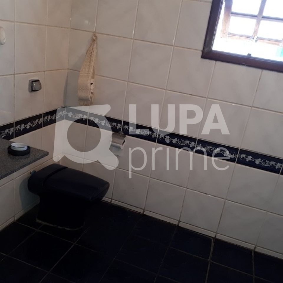sobrado-venda-sao-paulo-vila-vitorio-mazzei-4dormitorios-1suite-2vagas-200m2-LS17358