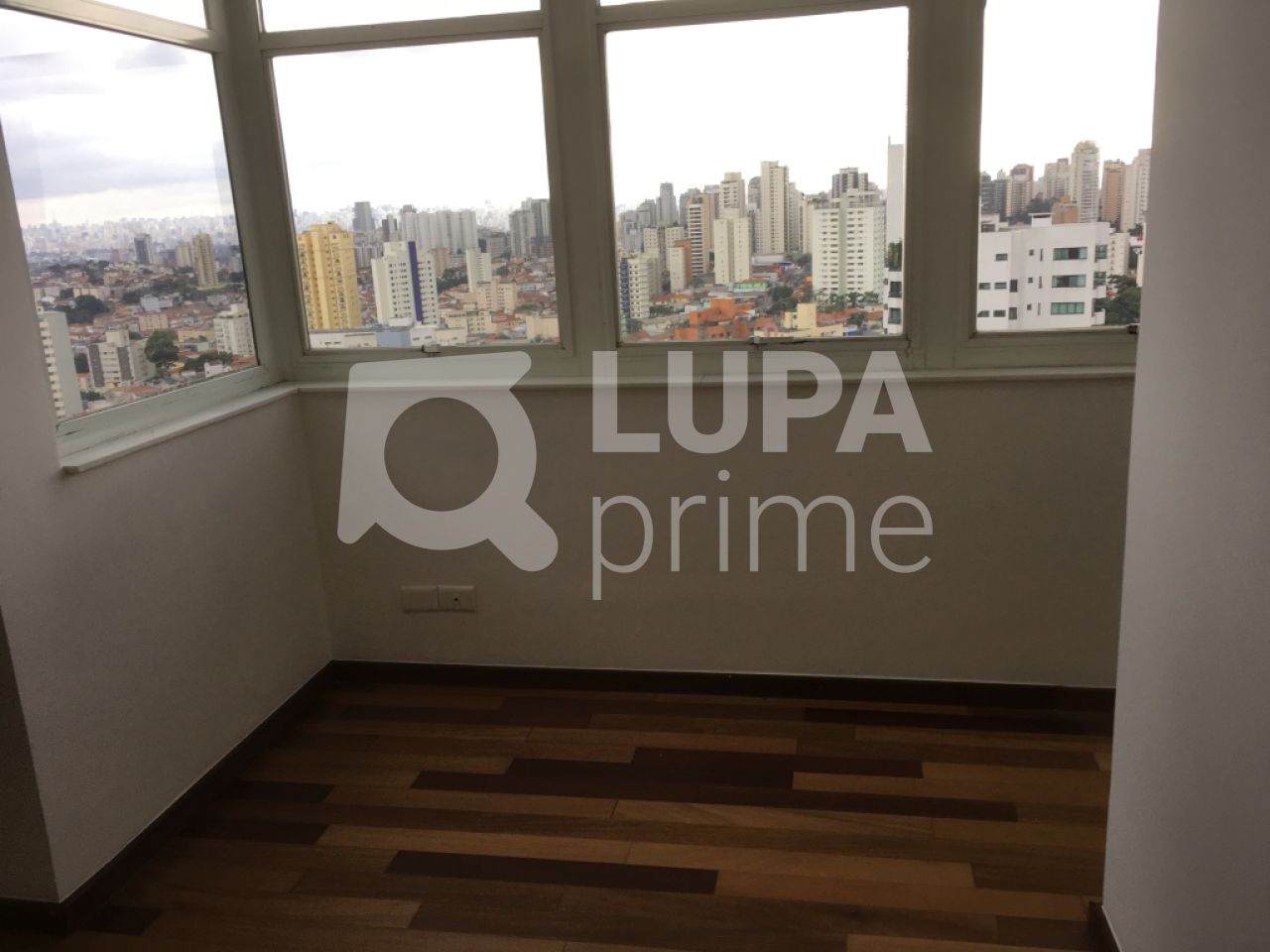 cobertura-venda-sao-paulo-agua-fria-4dormitorios-4suites-6vagas-400m2-LS17633