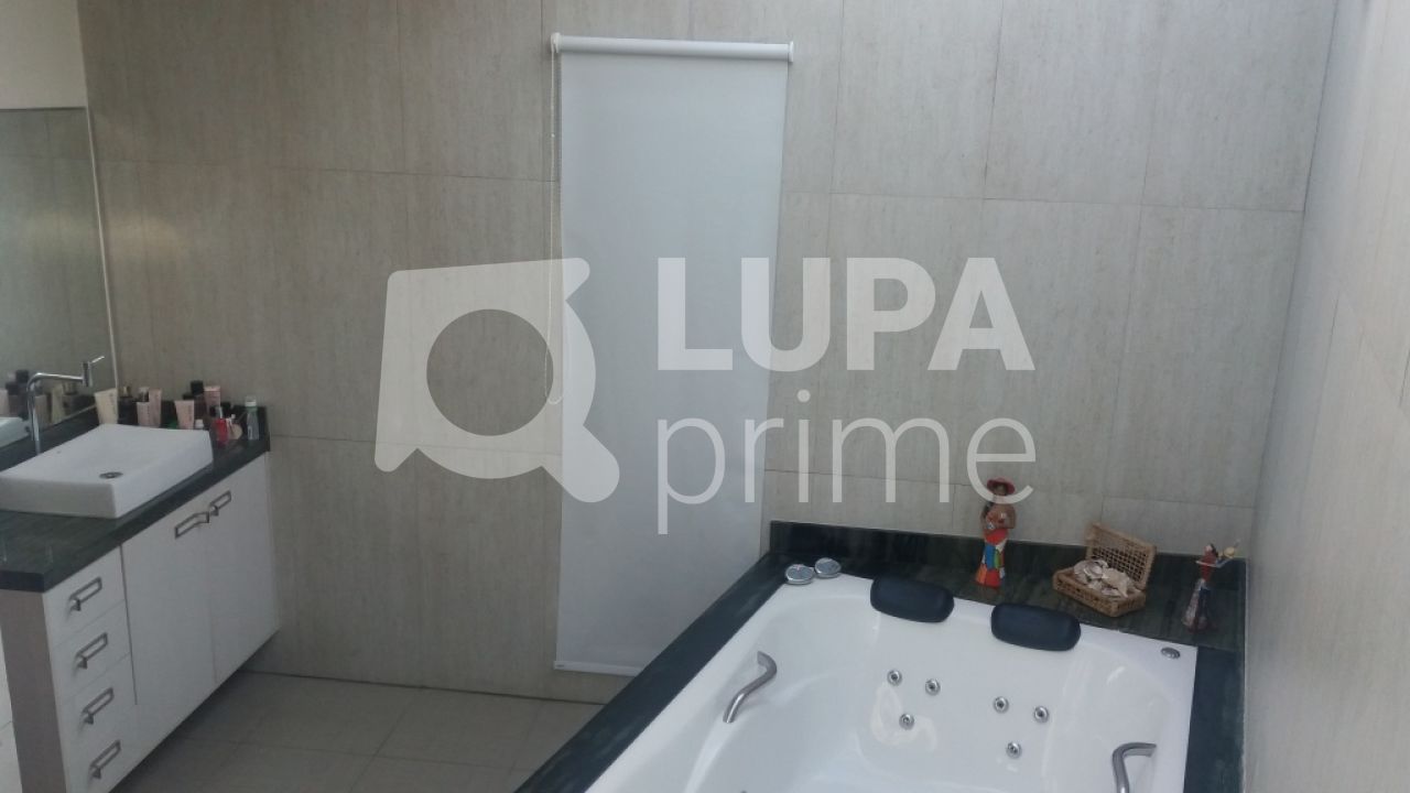 sobrado-venda-sao-paulo-parada-inglesa-3dormitorios-3suites-4vagas-154m2-LS17952