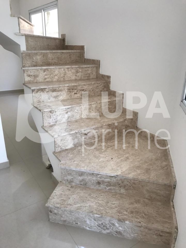 sobrado-venda-sao-paulo-lauzane-paulista-3dormitorios-3suites-4vagas-250m2-LS17984