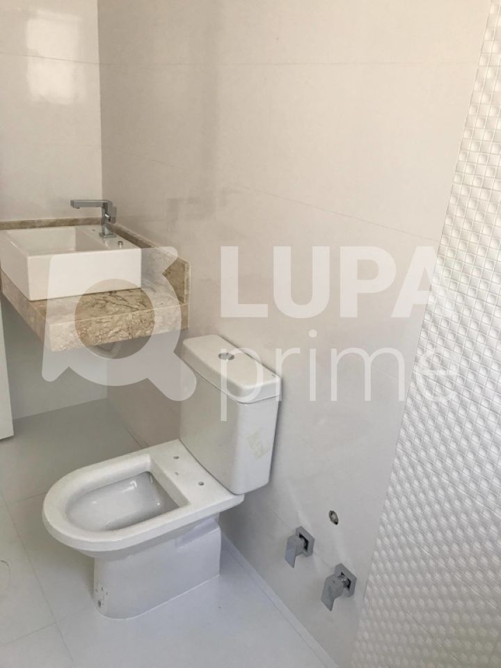 sobrado-venda-sao-paulo-lauzane-paulista-3dormitorios-3suites-4vagas-250m2-LS17986