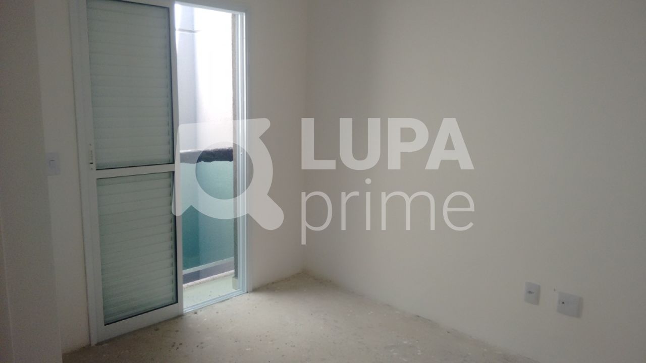 sobrado-venda-sao-paulo-santana-3dormitorios-3suites-4vagas-100m2-LS18018