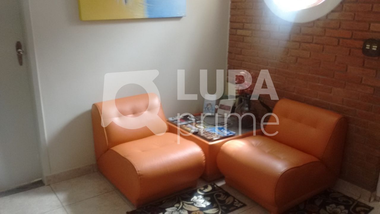 Prédio Inteiro à venda, 300m² - Foto 8