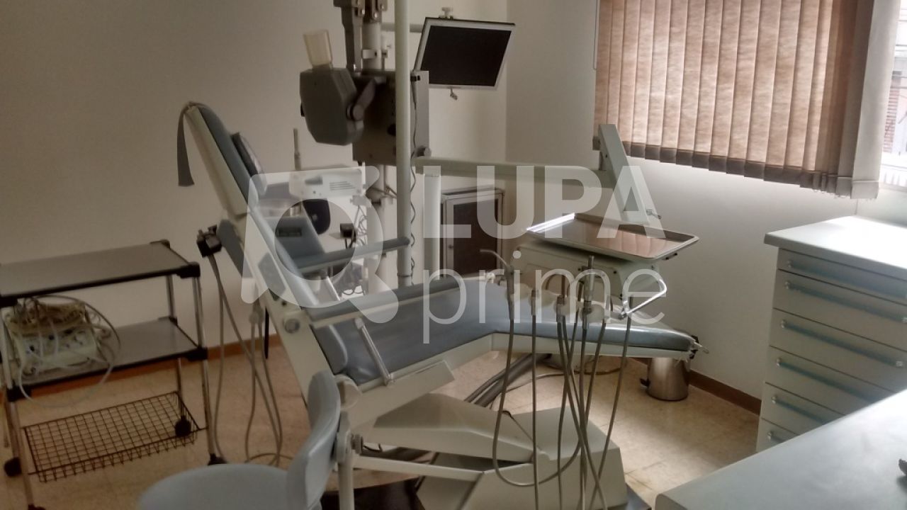 Prédio Inteiro à venda, 300m² - Foto 14