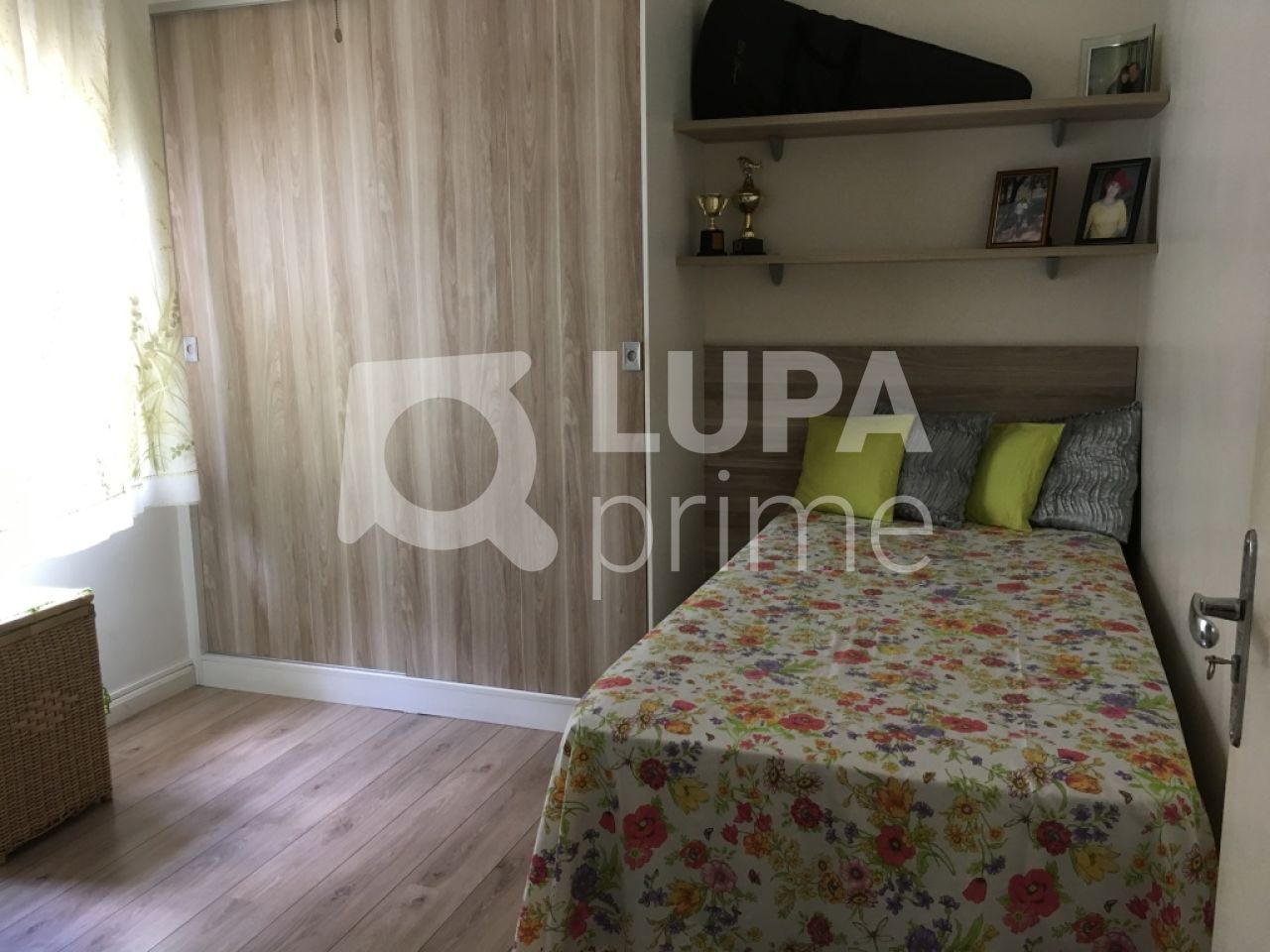 Casa à venda com 3 quartos, 200m² - Foto 4