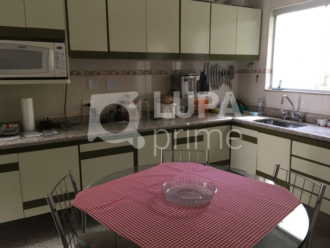 Casa à venda com 3 quartos, 200m² - Foto 8