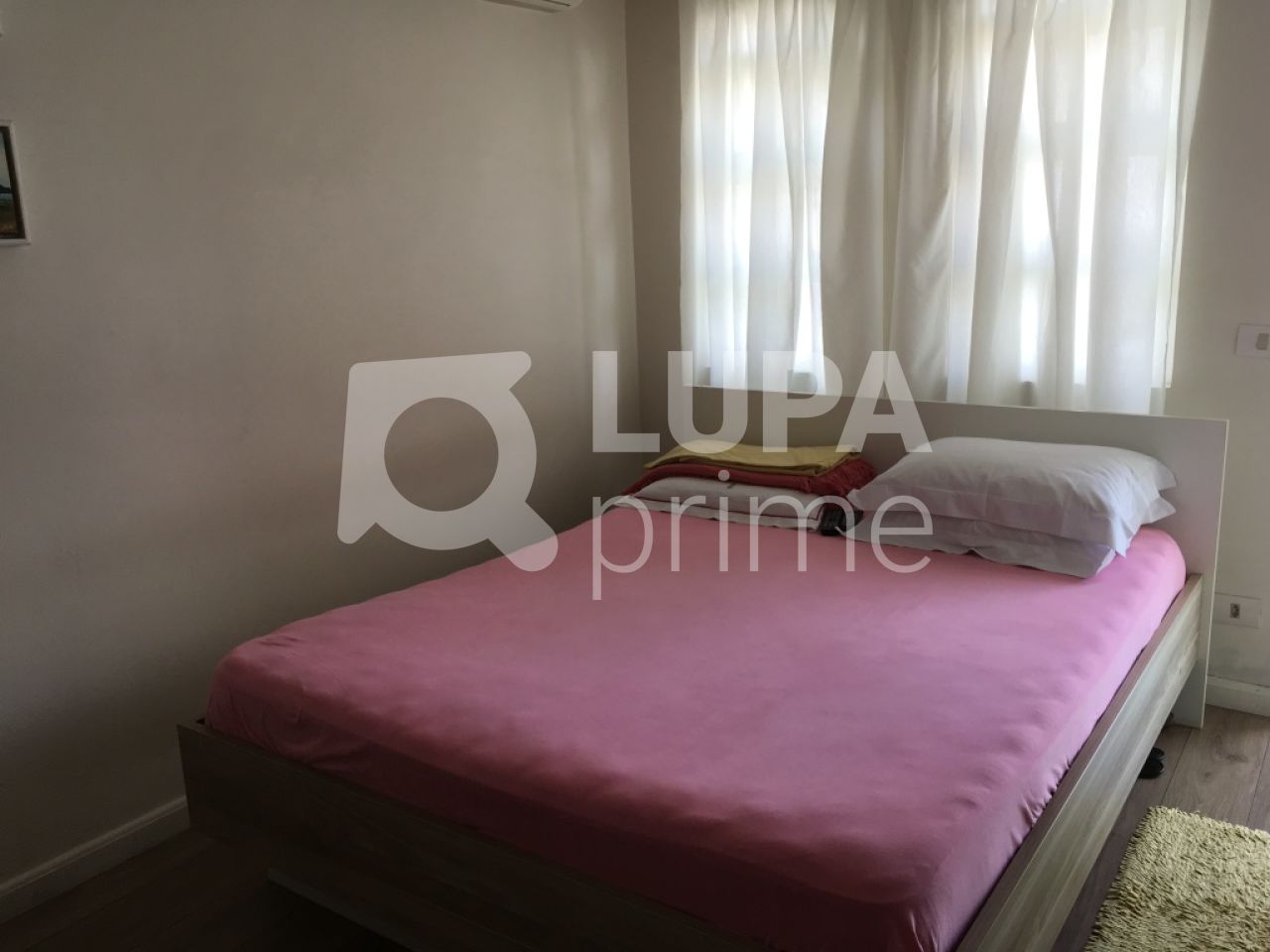 Casa à venda com 3 quartos, 200m² - Foto 11