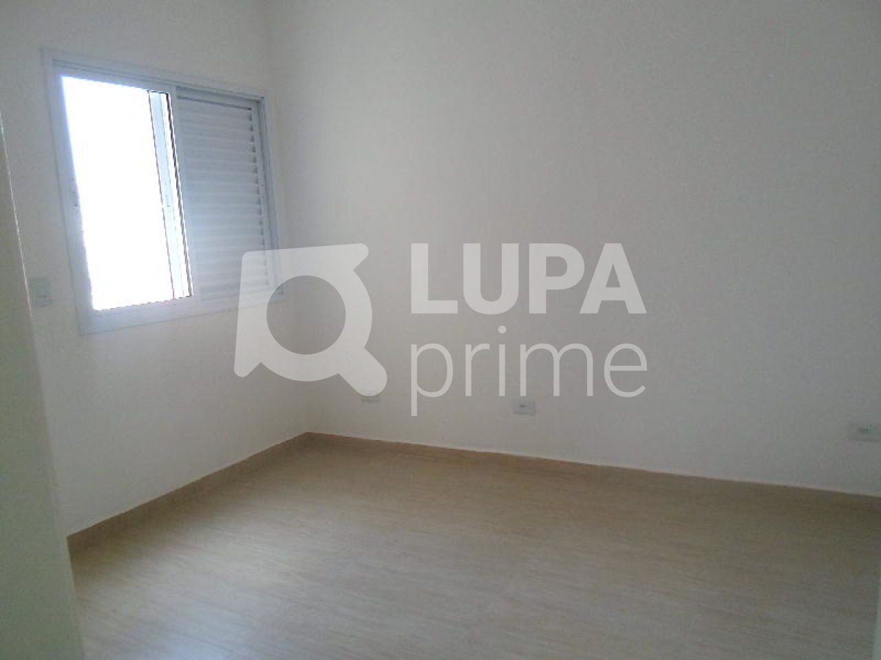 sobrado-venda-sao-paulo-vila-pita-2dormitorios-2suites-2vagas-73m2-LS18712