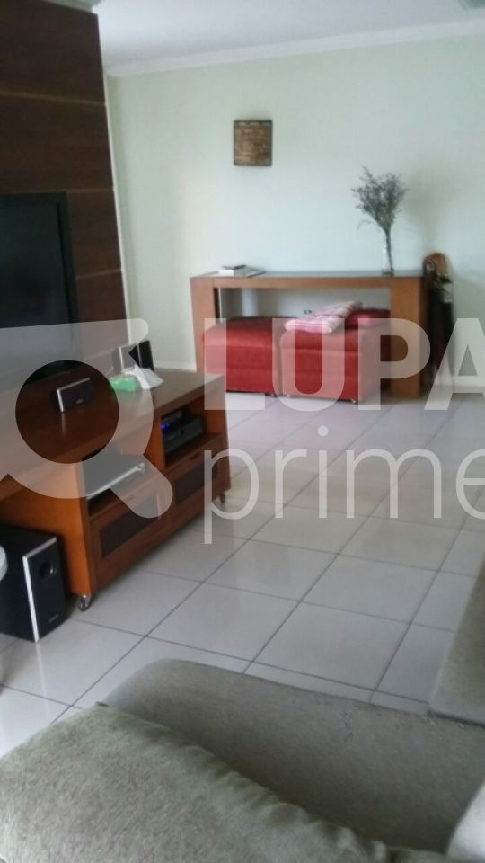 casa-terrea-venda-sao-paulo-agua-fria-3dormitorios-3suites-3vagas-250m2-LS19503