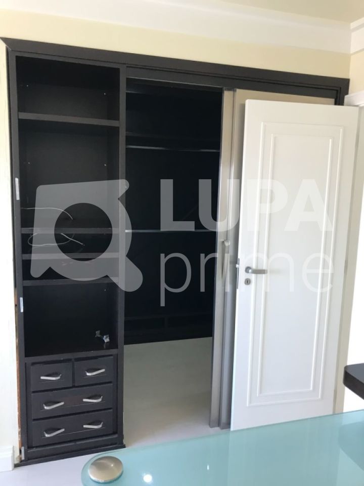 apartamento-venda-sao-paulo-agua-fria-3dormitorios-3suites-5vagas-294m2-LS20032