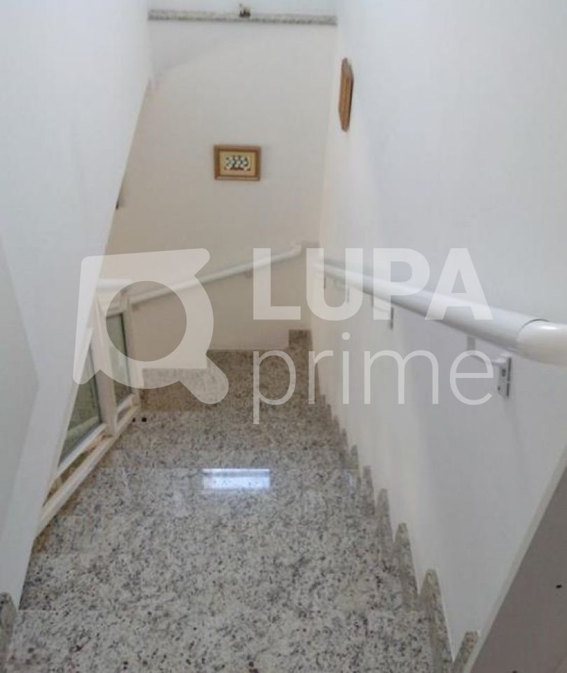 sobrado-venda-sao-paulo-agua-fria-3dormitorios-2suites-5vagas-195m2-LS20533