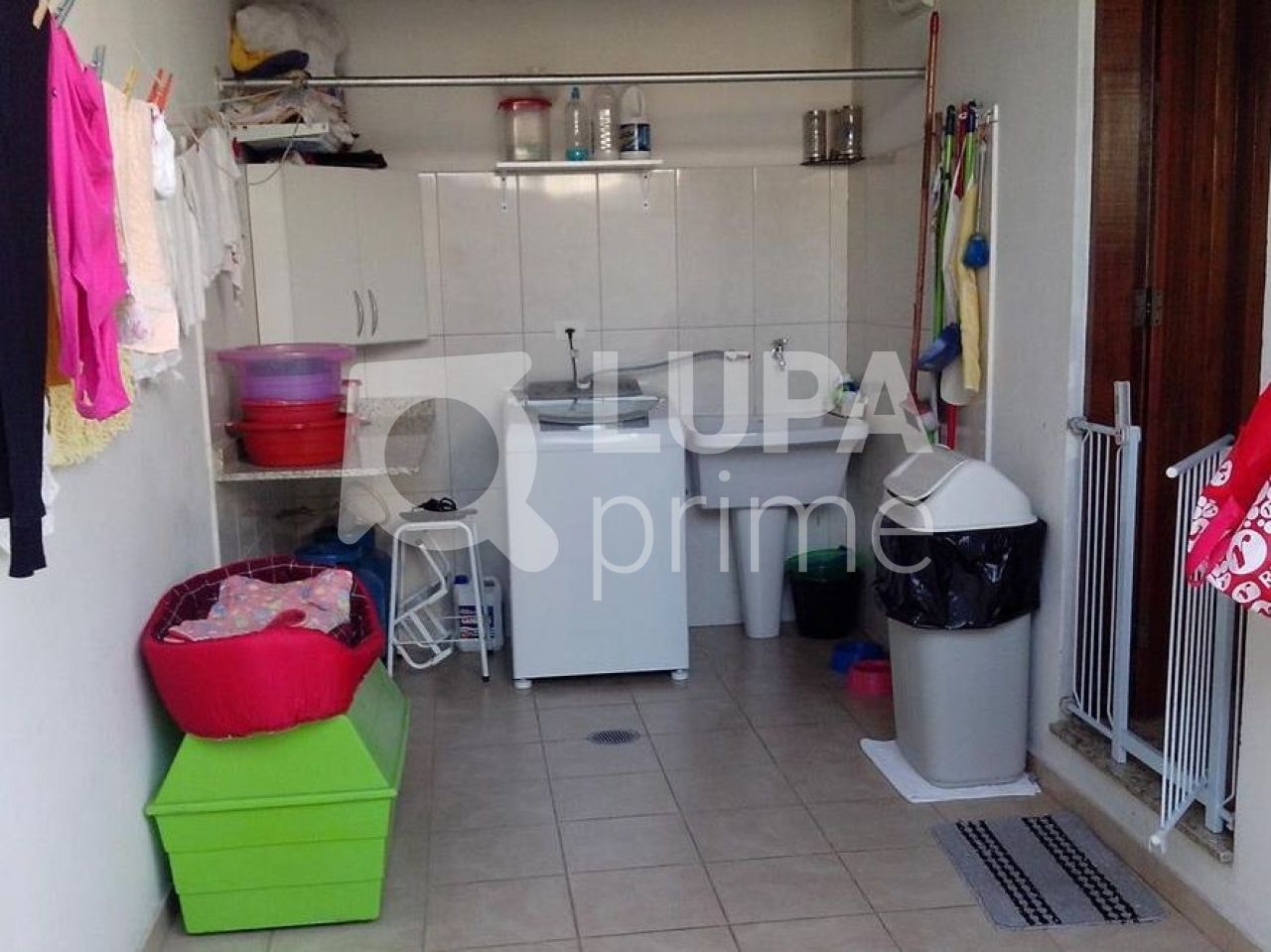 sobrado-venda-sao-paulo-agua-fria-3dormitorios-2suites-5vagas-195m2-LS20533