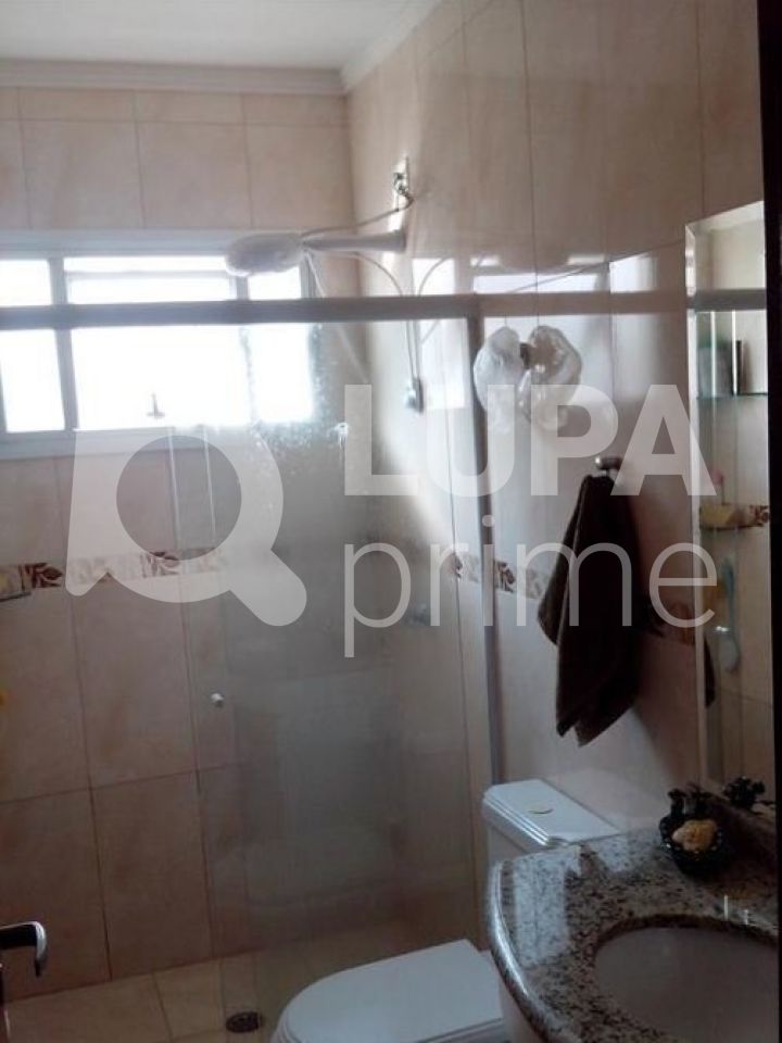 sobrado-venda-sao-paulo-agua-fria-3dormitorios-2suites-5vagas-195m2-LS20533