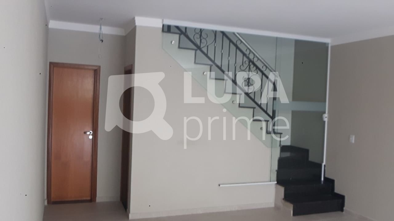 sobrado-venda-sao-paulo-lauzane-paulista-3dormitorios-1suite-5vagas-173m2-LS20719