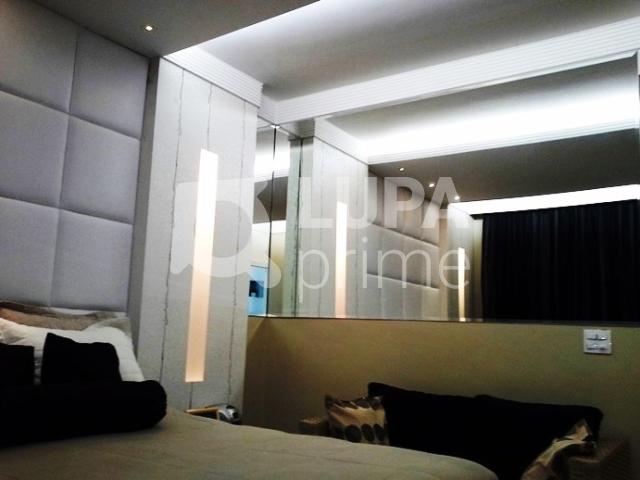 Casa à venda com 3 quartos, 250m² - Foto 18