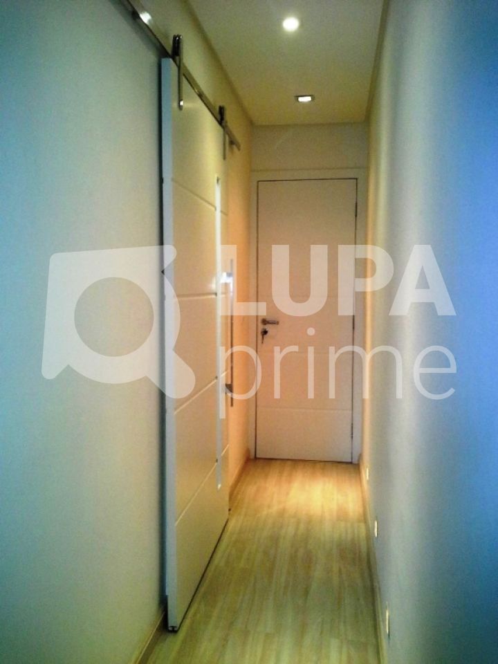Casa à venda com 3 quartos, 250m² - Foto 15