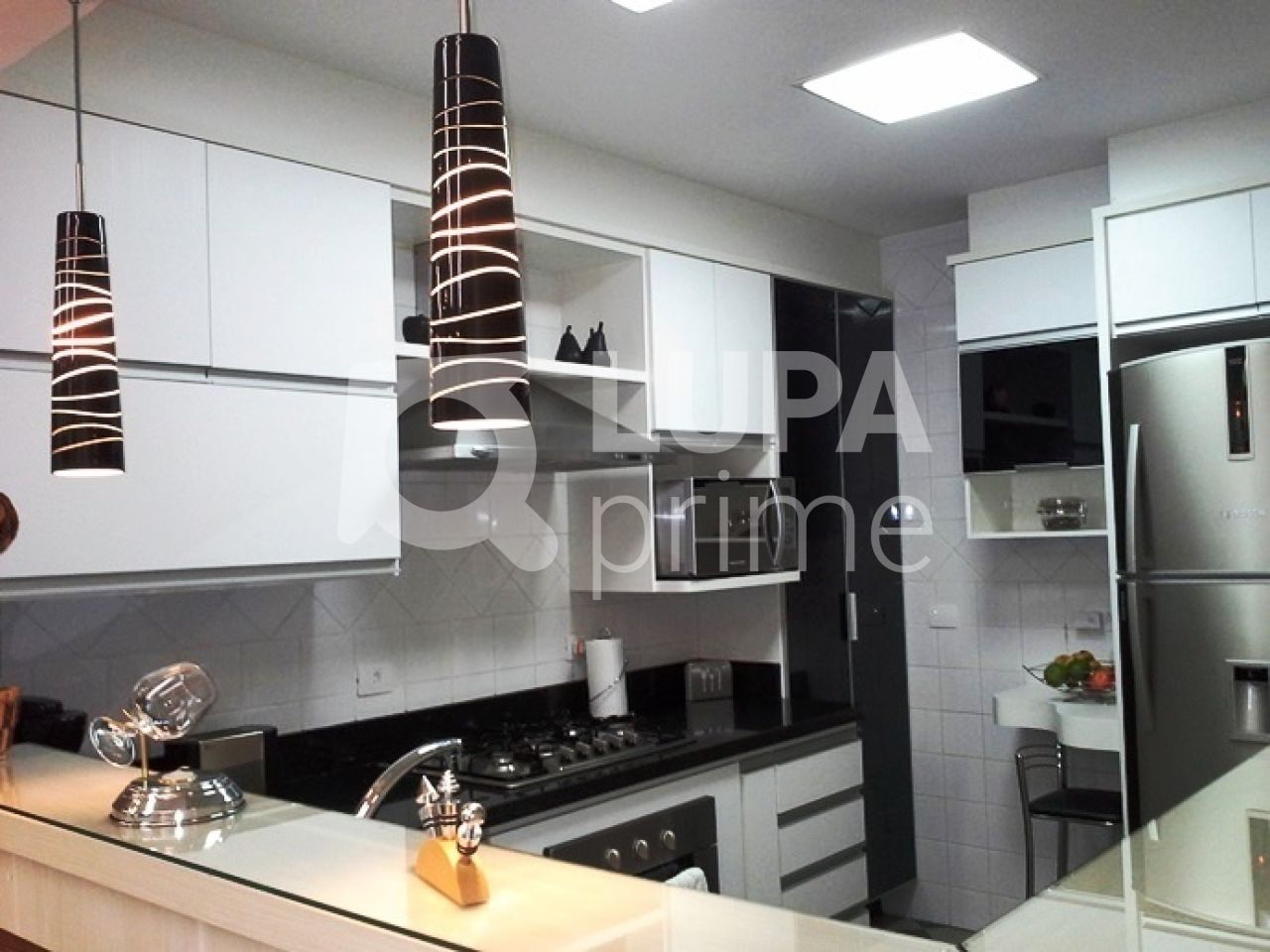 Casa à venda com 3 quartos, 250m² - Foto 5