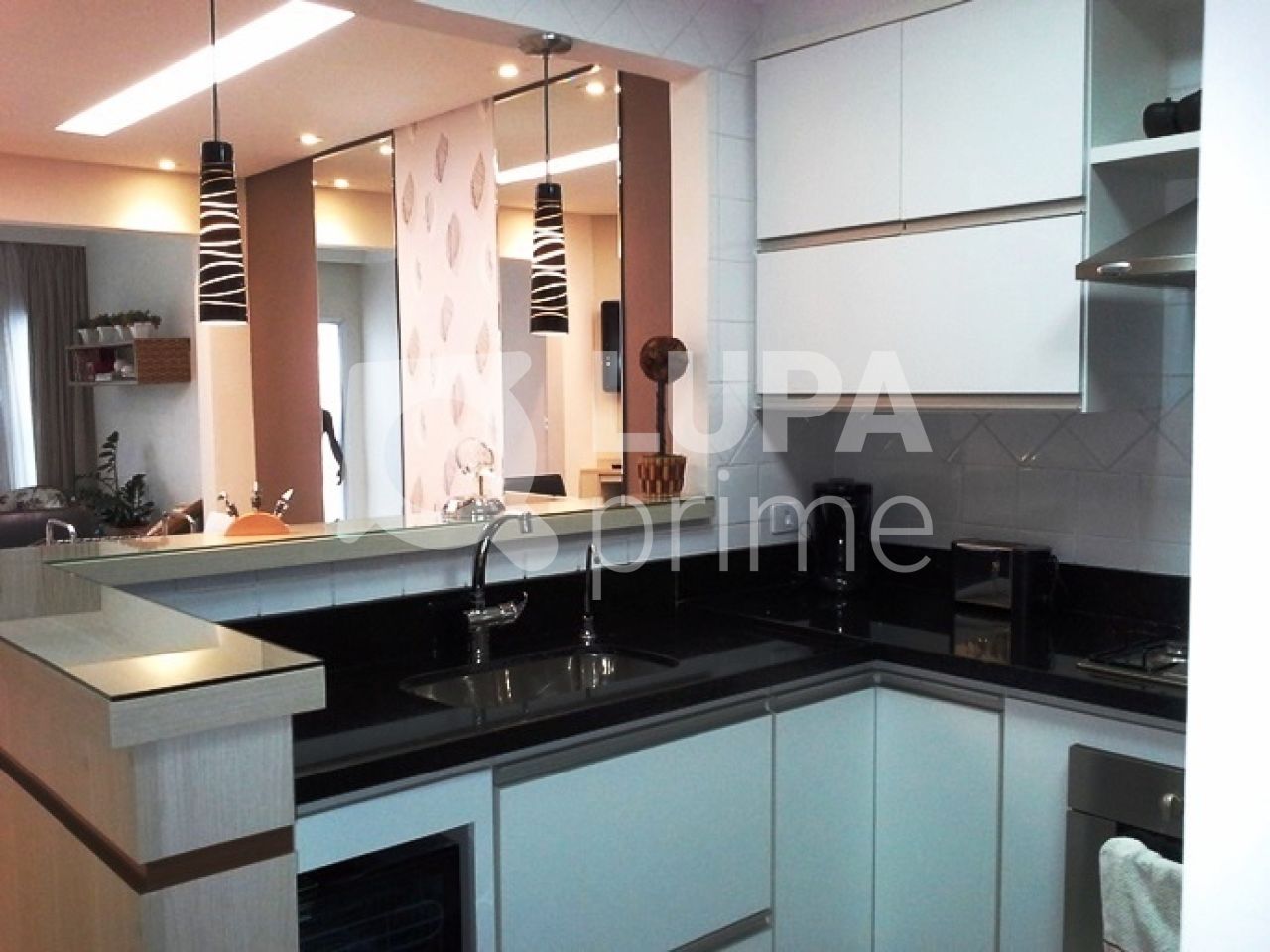 Casa à venda com 3 quartos, 250m² - Foto 7