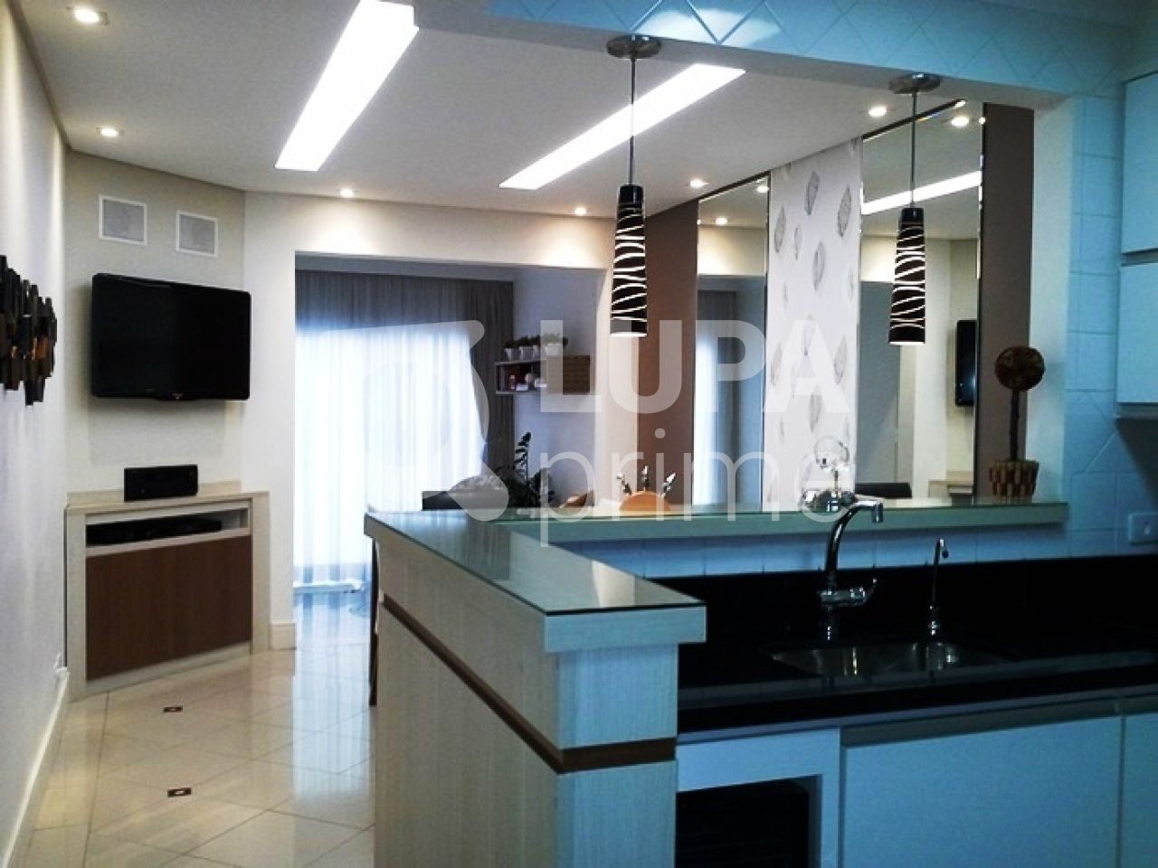 Casa à venda com 3 quartos, 250m² - Foto 8