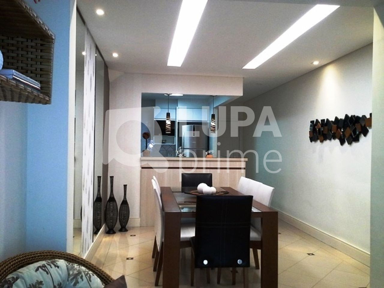 Casa à venda com 3 quartos, 250m² - Foto 10