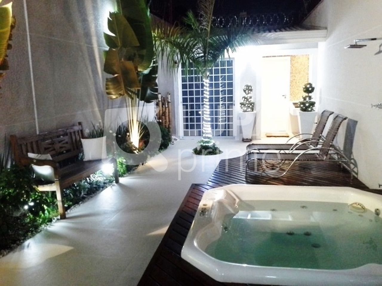 Casa à venda com 3 quartos, 250m² - Foto 29