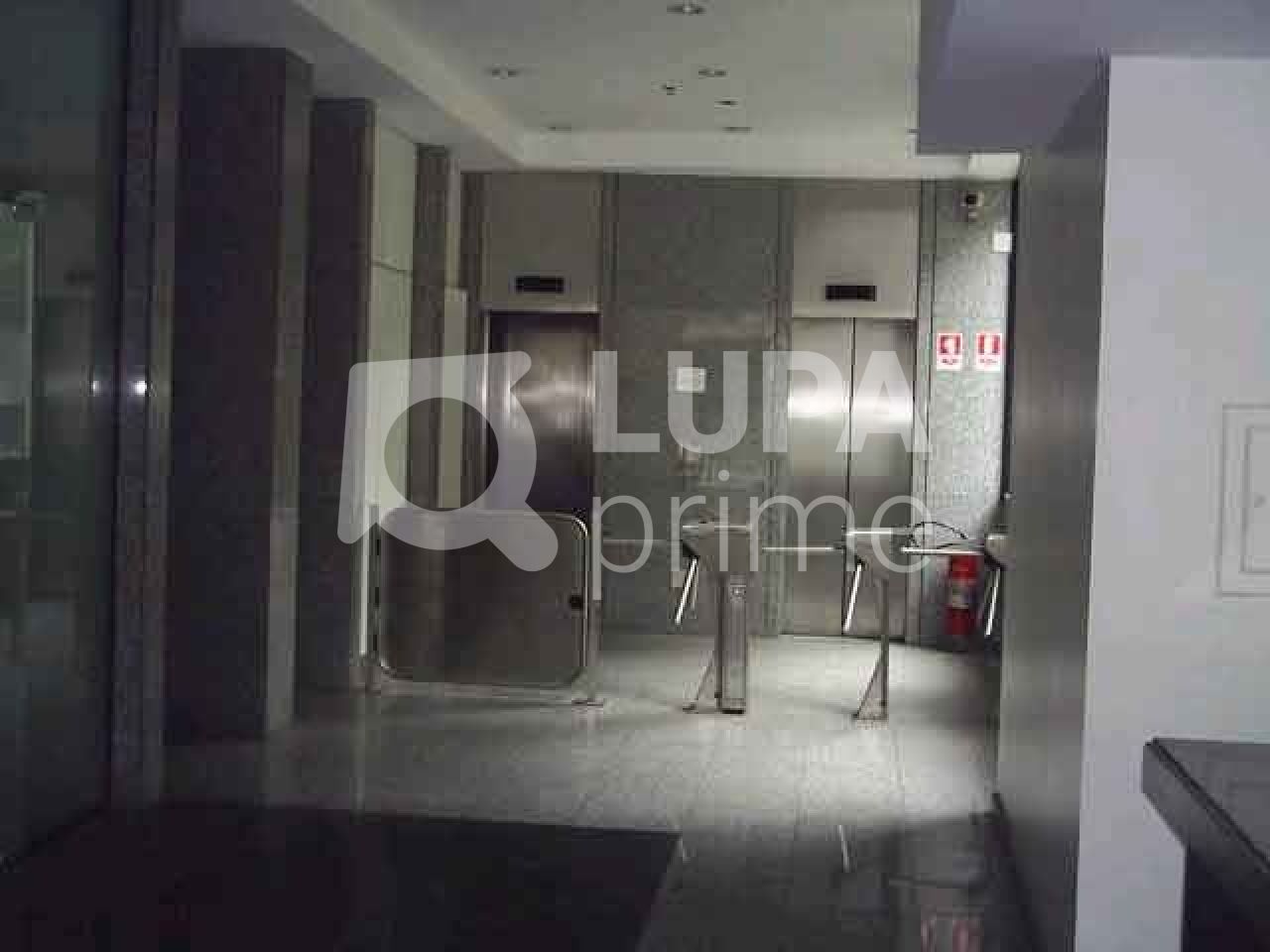 Prédio Inteiro, 700 m² - Foto 2