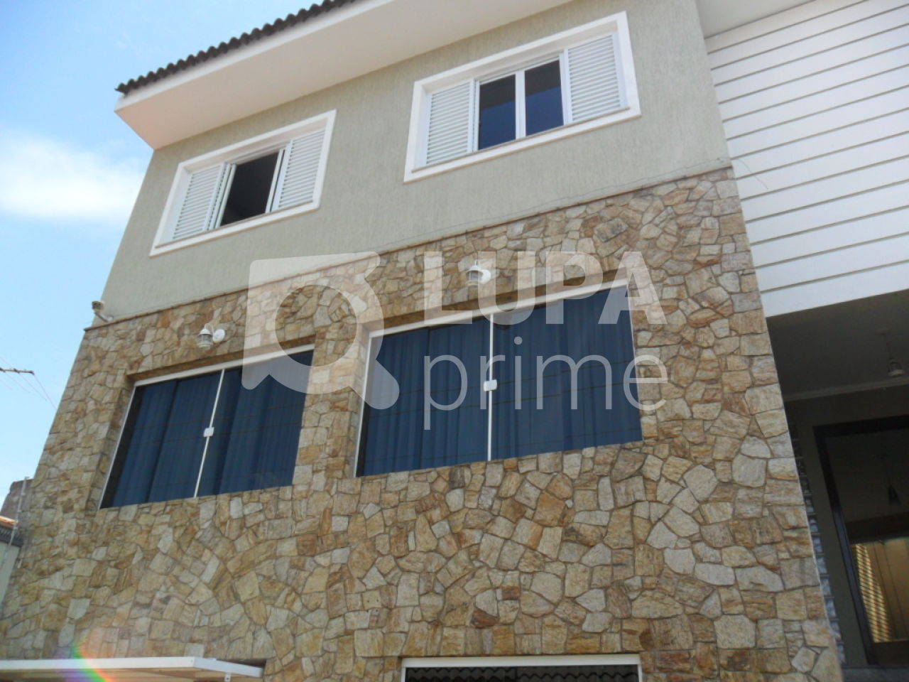 sobrado-venda-sao-paulo-vila-nivi-3dormitorios-3suites-5vagas-160m2-LS21250