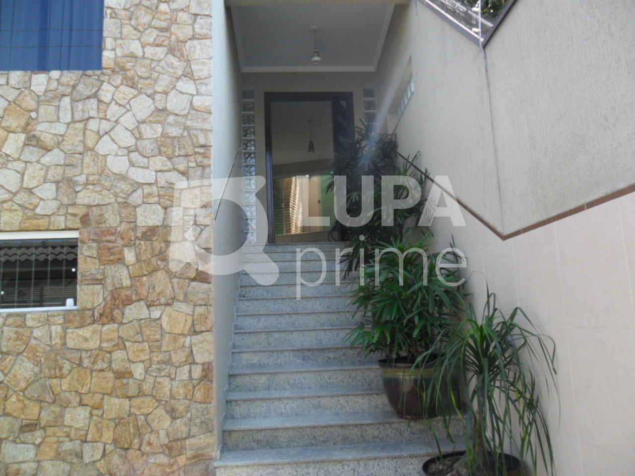 sobrado-venda-sao-paulo-vila-nivi-3dormitorios-3suites-5vagas-160m2-LS21250