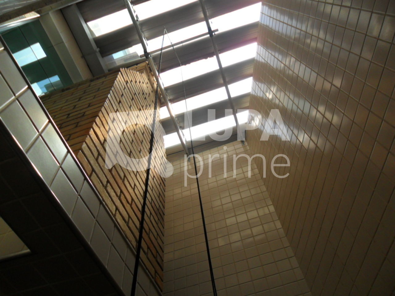 sobrado-venda-sao-paulo-vila-nivi-3dormitorios-3suites-5vagas-160m2-LS21250