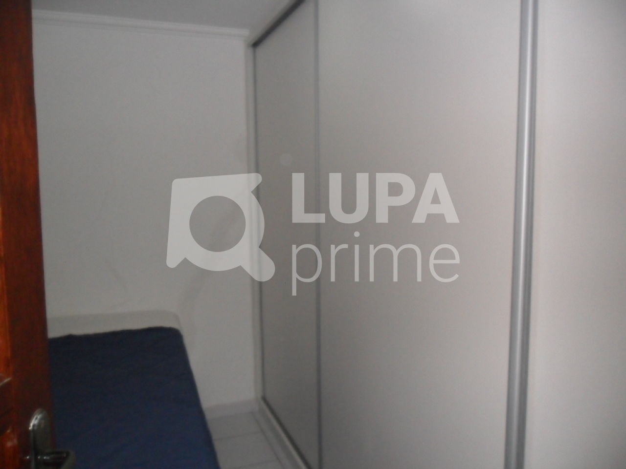 sobrado-venda-sao-paulo-vila-nivi-3dormitorios-3suites-5vagas-160m2-LS21250