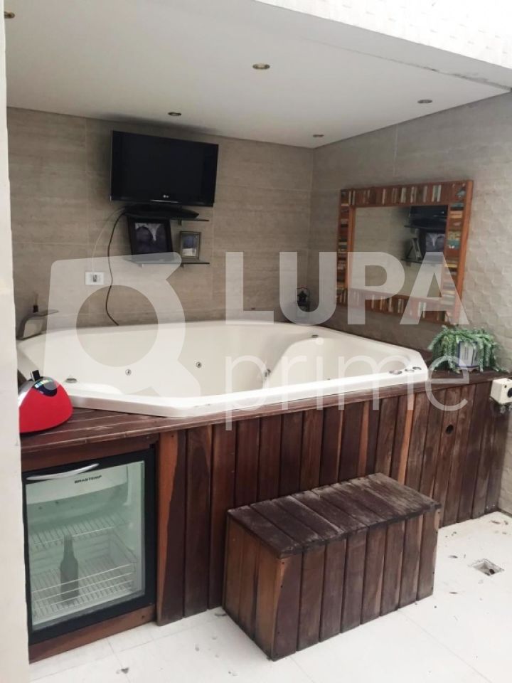 sobrado-venda-sao-paulo-horto-florestal-3dormitorios-3suites-3vagas-240m2-LS21312