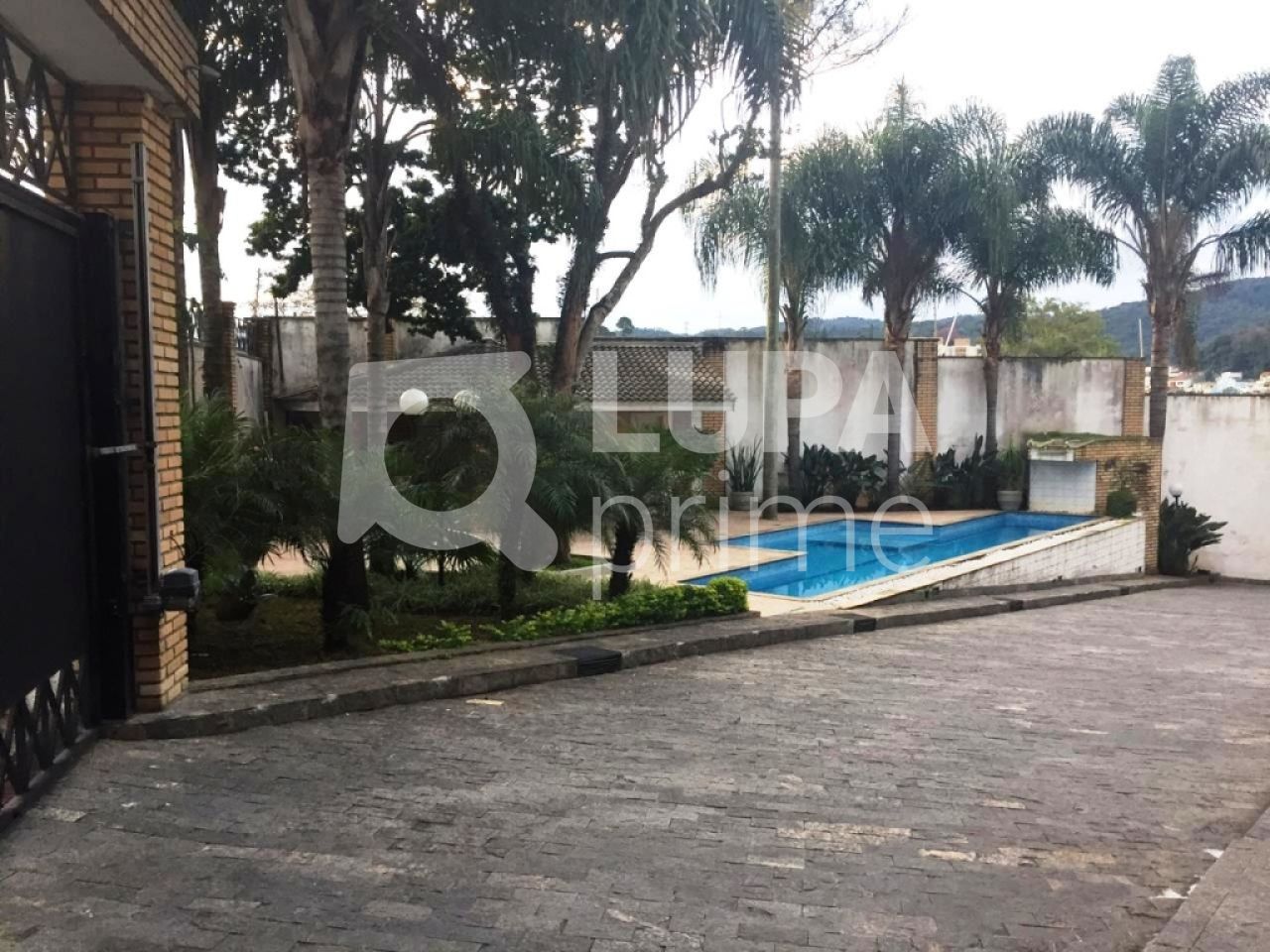 sobrado-venda-sao-paulo-horto-florestal-3dormitorios-3suites-3vagas-240m2-LS21312