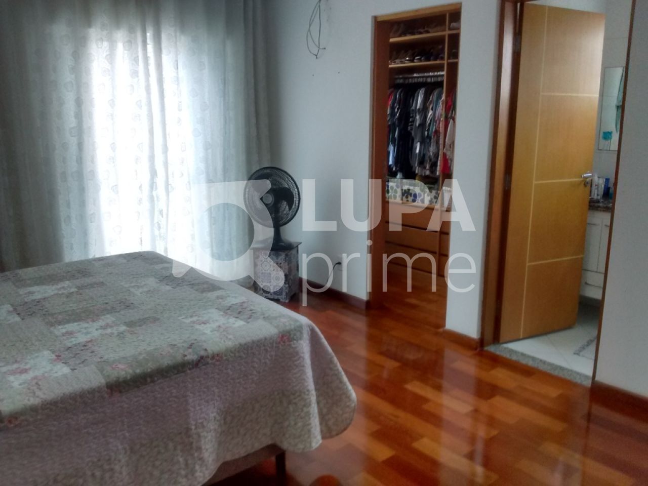 sobrado-venda-sao-paulo-vila-nivi-3dormitorios-2suites-3vagas-120m2-LS21523