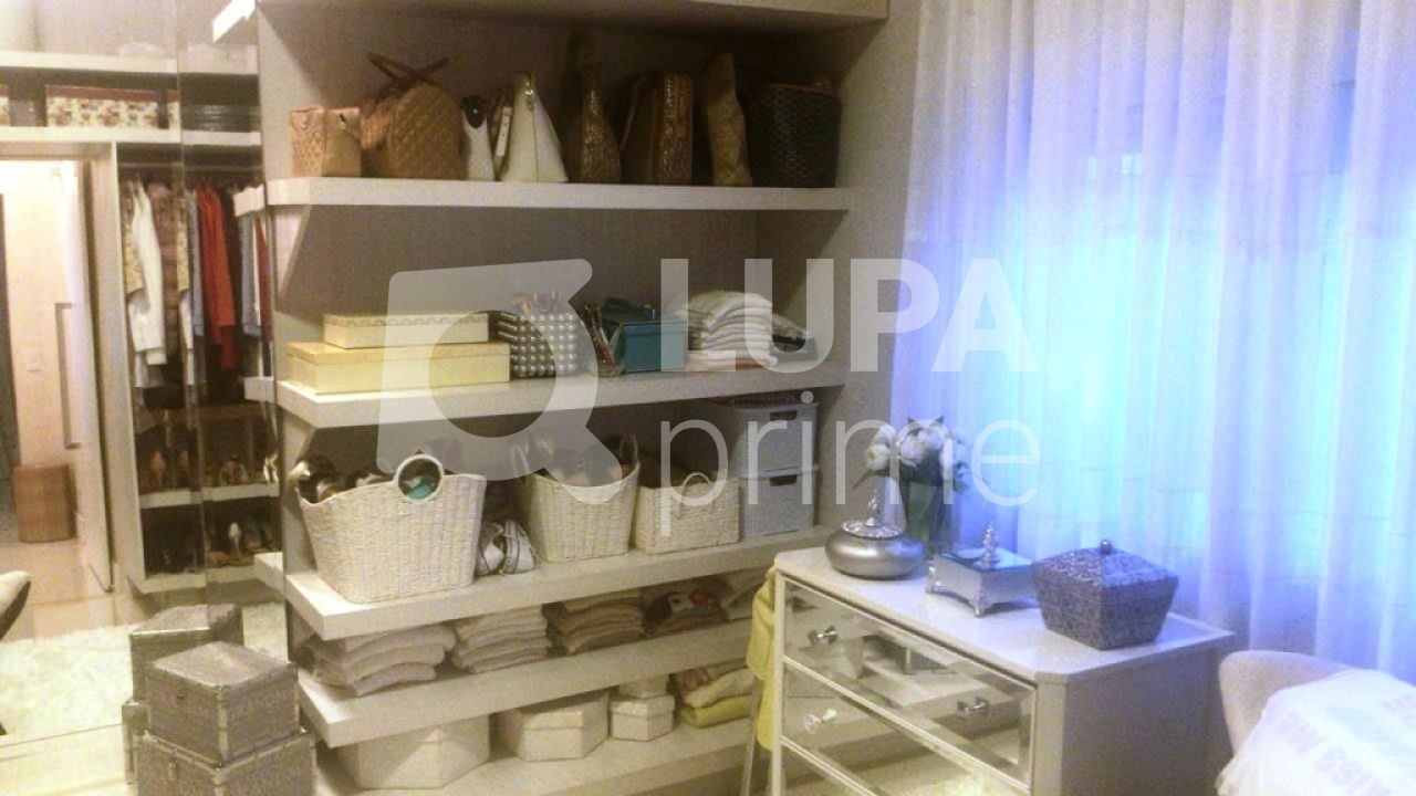 Casa, 4 quartos, 350 m² - Foto 24