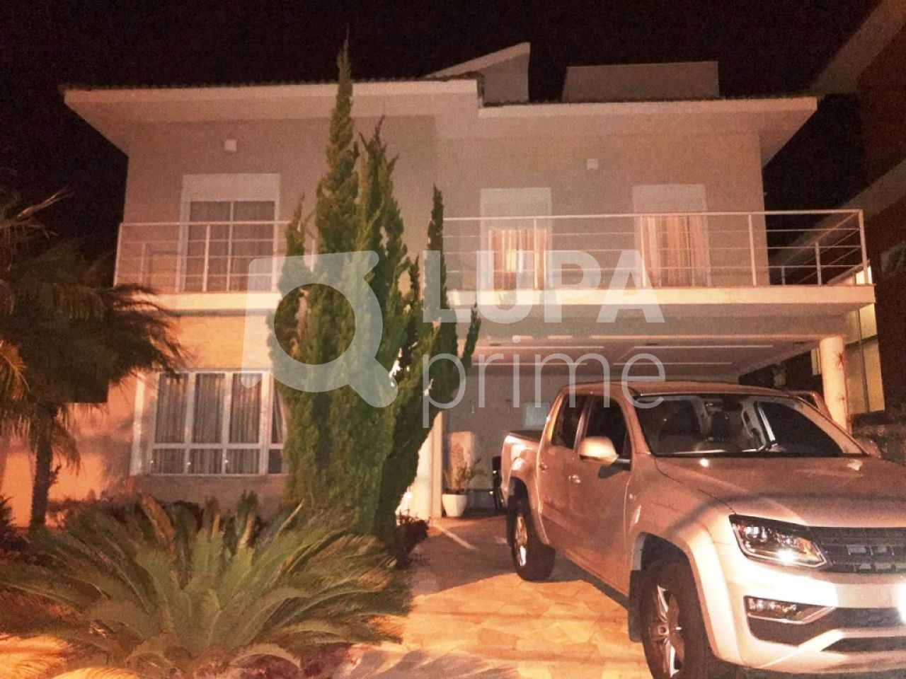 Casa, 4 quartos, 350 m² - Foto 1