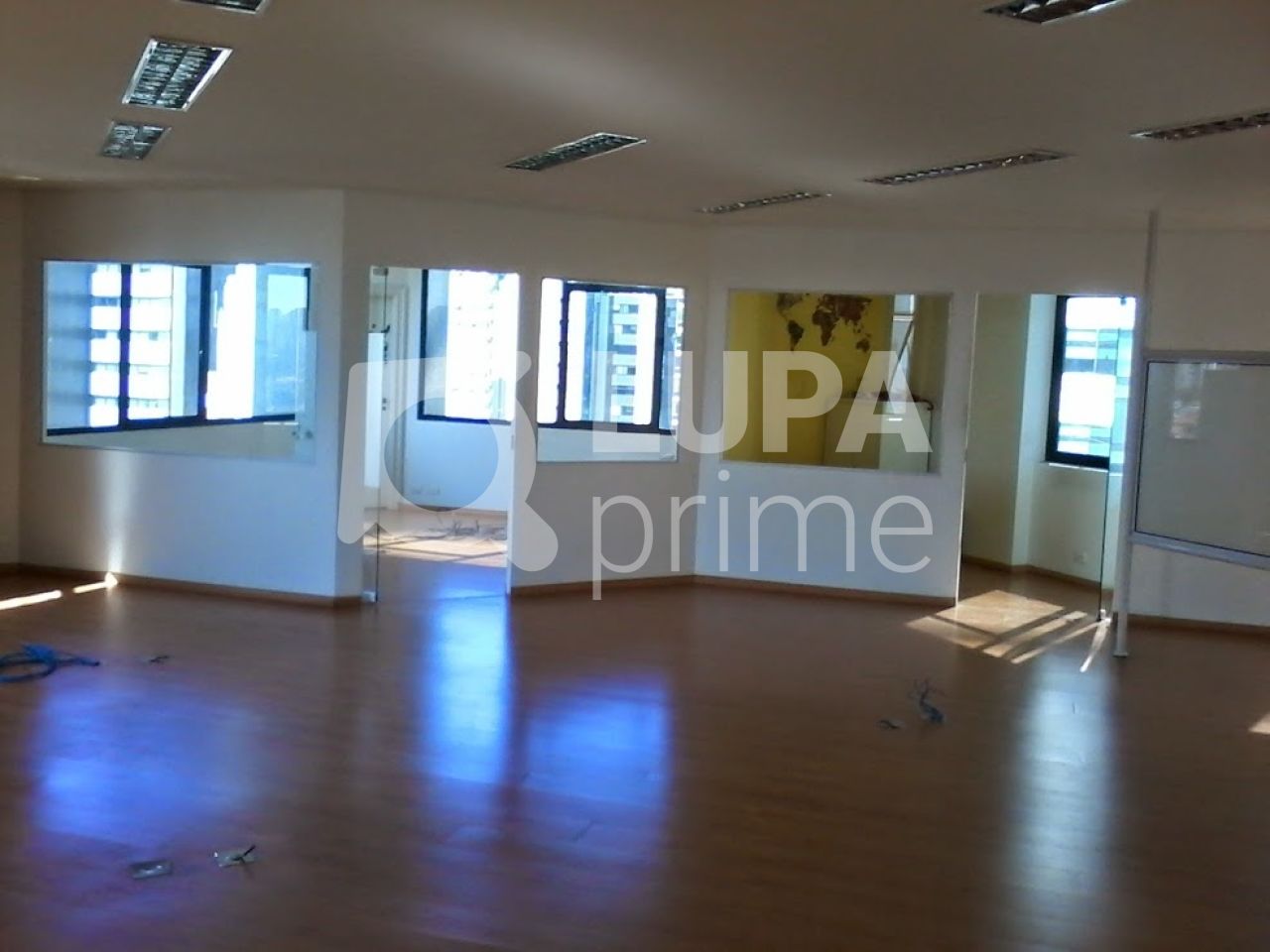 conj-comercial-venda-sao-paulo-brooklin-novo-2vagas-139m2-LS21921