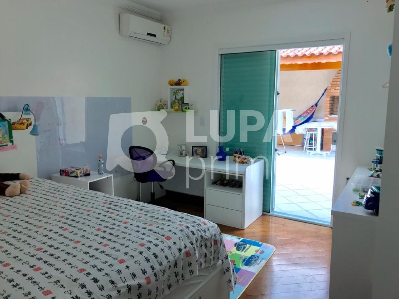 sobrado-venda-sao-paulo-parada-inglesa-3dormitorios-3suites-5vagas-250m2-LS22545